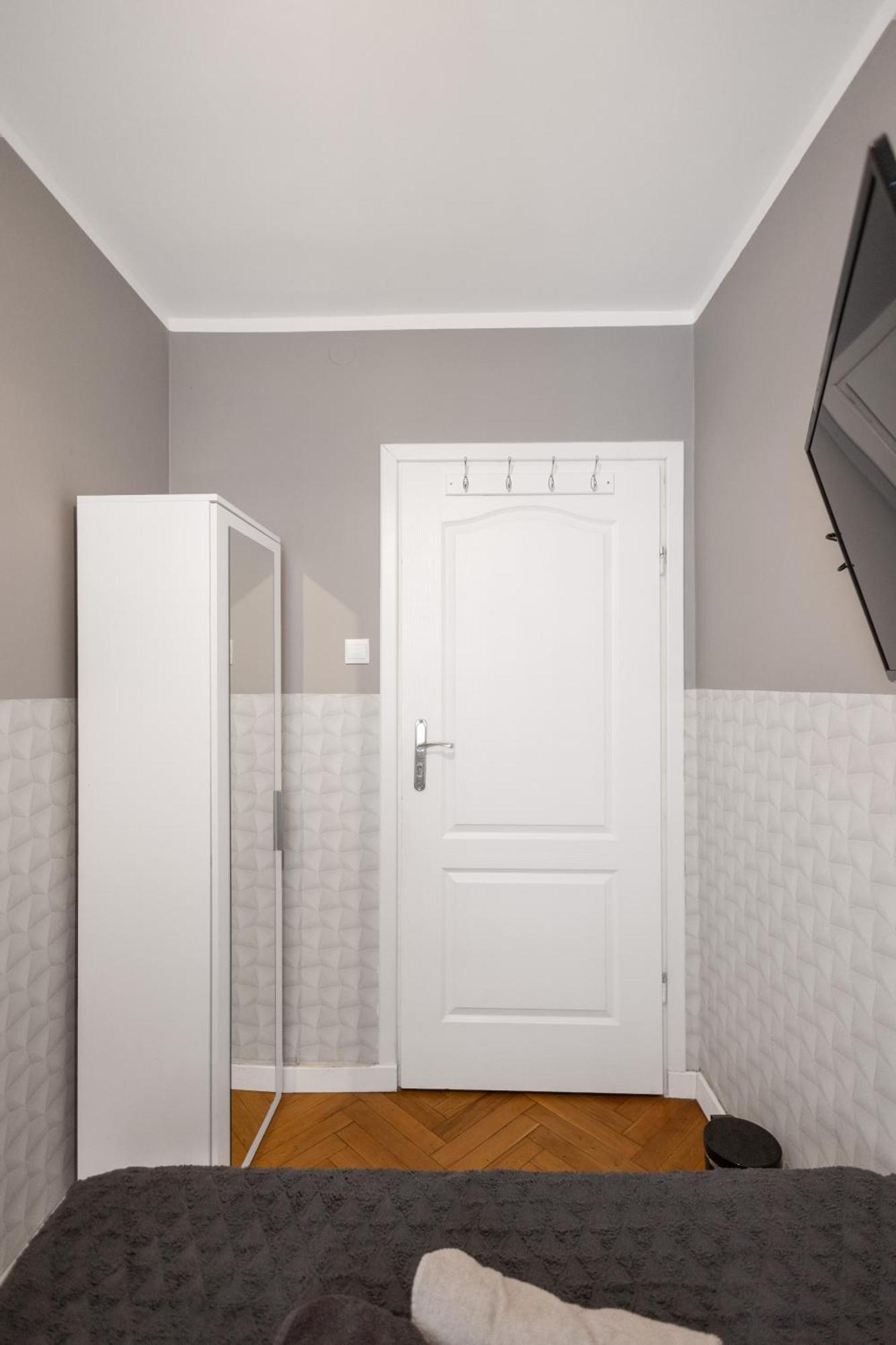 Clicktheflat Zurawia Street Apart Rooms Varsóvia Exterior foto